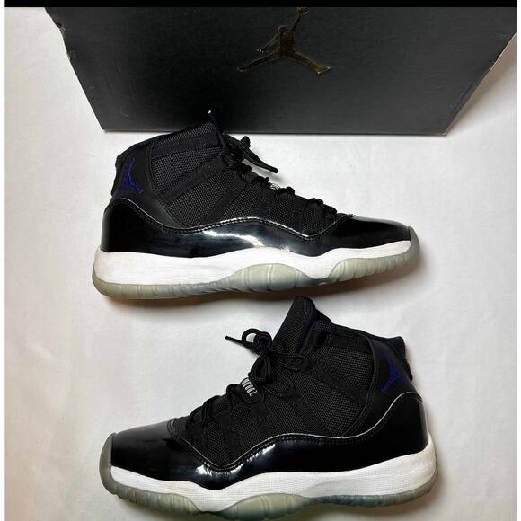 Size 5 - Nike Air Jordan 11 Retro BG Space Jam 2016 Men's Shoes Ships Now - Picture 2 of 10